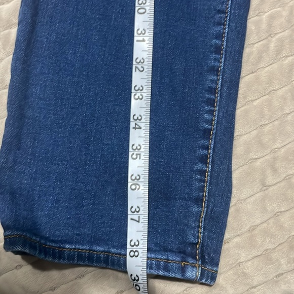 EUC Kut Jeans - Picture 5 of 6